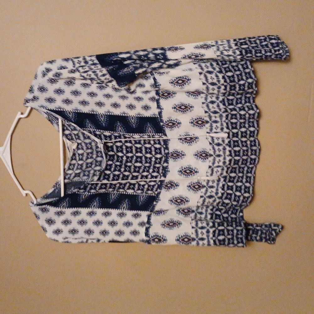 Long sleeve shirt